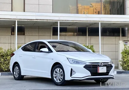 Hyundai Elantra  2020