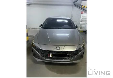 Hyundai Elantra  2023
