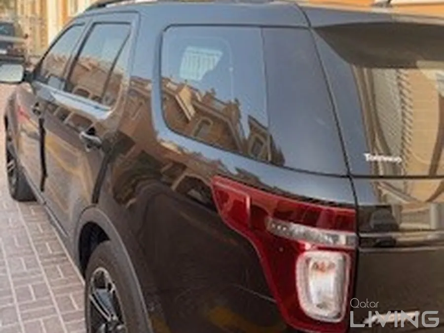 Immaculate 2015 Ford Explorer Sport Low Km's