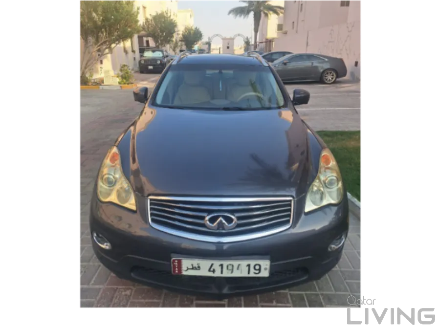 Infiniti ex35  perfect condition Urgent sale