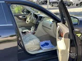 Infiniti FX35