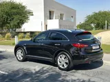 Infiniti FX35