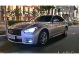Infiniti Q70