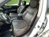 Infiniti QX70 low mileage 2016