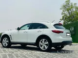 Infiniti QX70 low mileage 2016