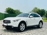 Infiniti QX70 low mileage 2016