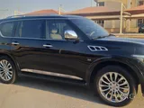 Infinity QX80 in perfect condition.