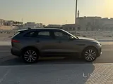 Jaguar F Pace R Sport