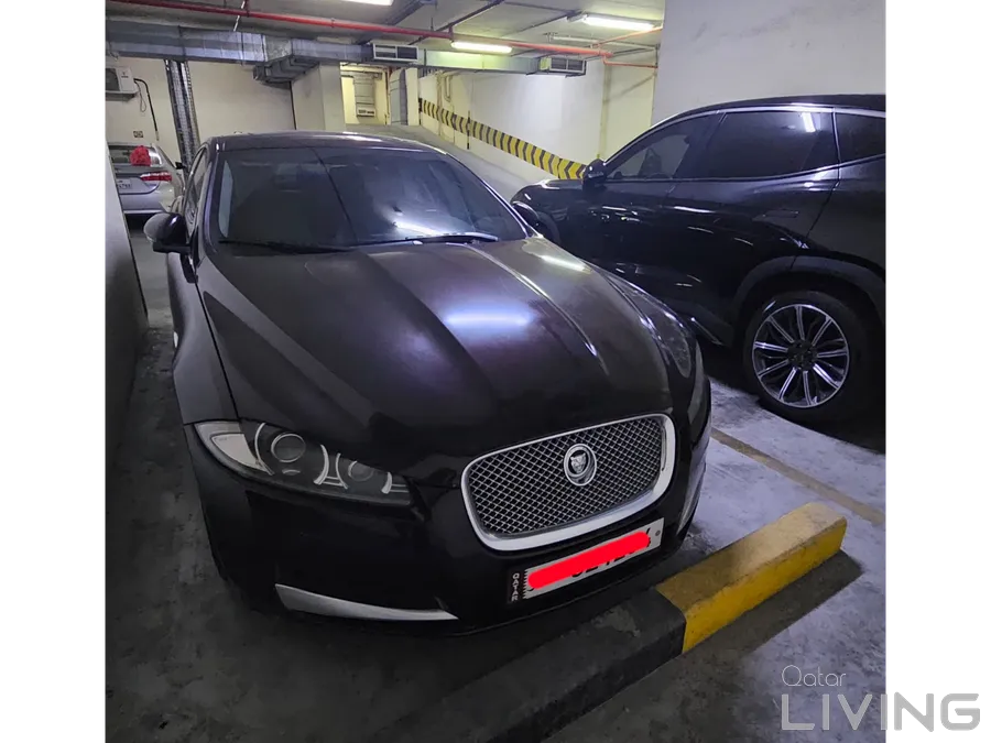 Jaguar xf 2012