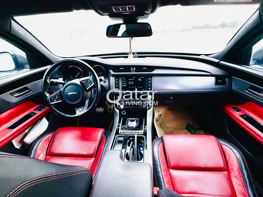 Jaguar XF R sport 2016