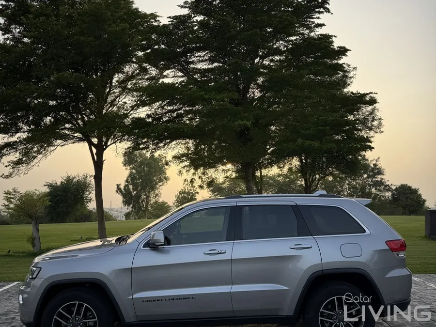 Jeep Grand Cherokee Laredo