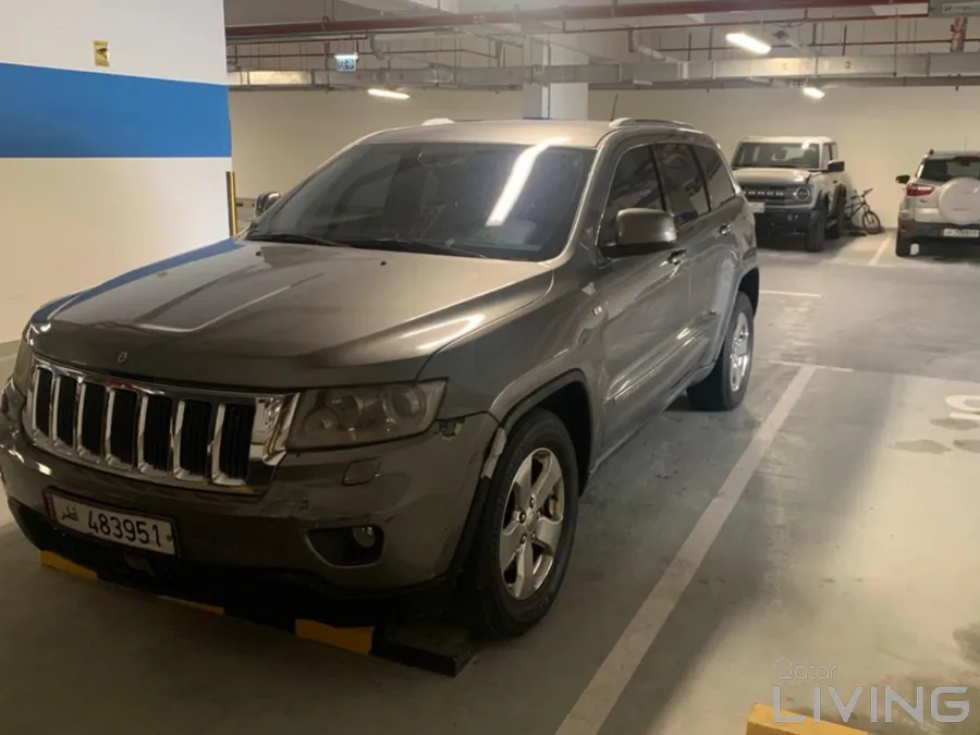 Jeep Grand Cherooke Lareedo 2012