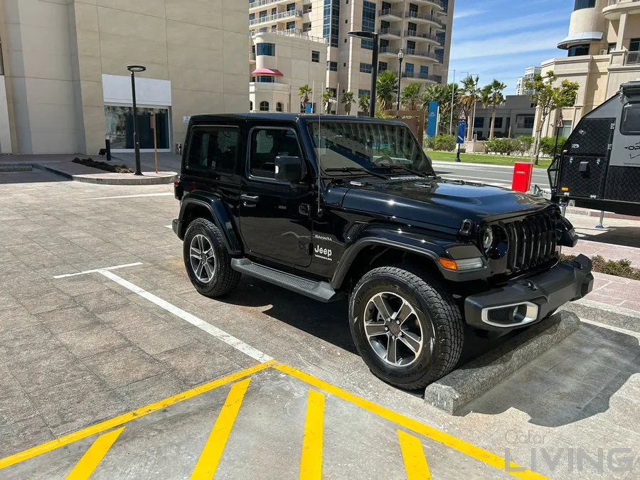 Jeep wrangler sahara 