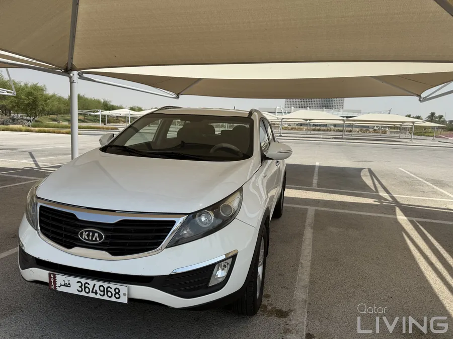 Kia Sportage AWD 2011 Model 1.6 L Fully Maintained Car