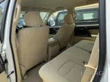 Land Cruiser 2017 Very good condition, New Estimara