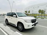 Land Cruiser 2009 GXR V8 - 270000 KM Good condition