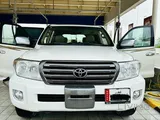 Land Cruiser 2009 GXR V8 - 270000 KM Good condition