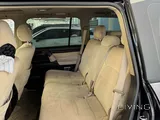 Land Cruiser 2010-Well maintained Family used