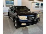 Land Cruiser 2010-Well maintained Family used