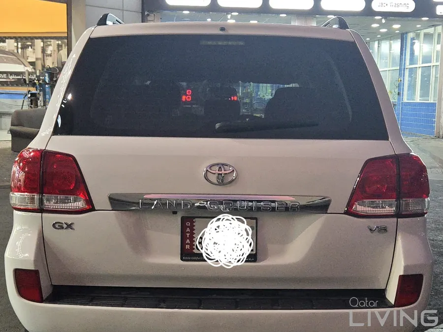 Land Cruiser (V8) for sale in Excellent condition 