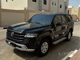 Land cruiser GX 2024 , service package up to 40k , Full body protection