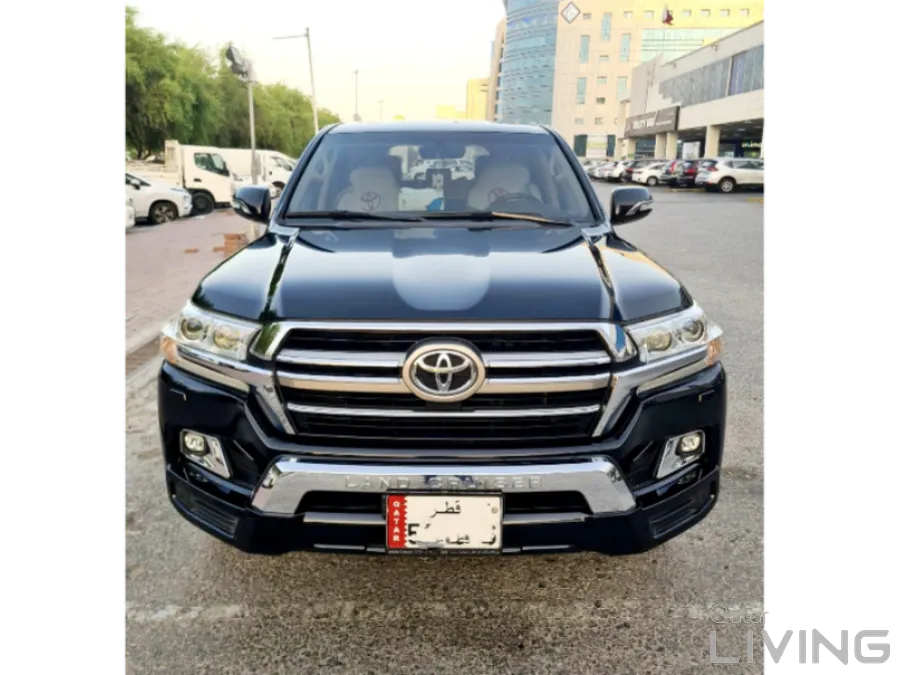 Land Cruiser GXR 2020 v8