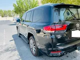 Land Cruiser GXR Twin Turbo 2024 