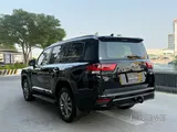 Land Cruiser GXR Twin Turbo 2025