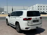 Land Cruiser VXR twin turbo 2024