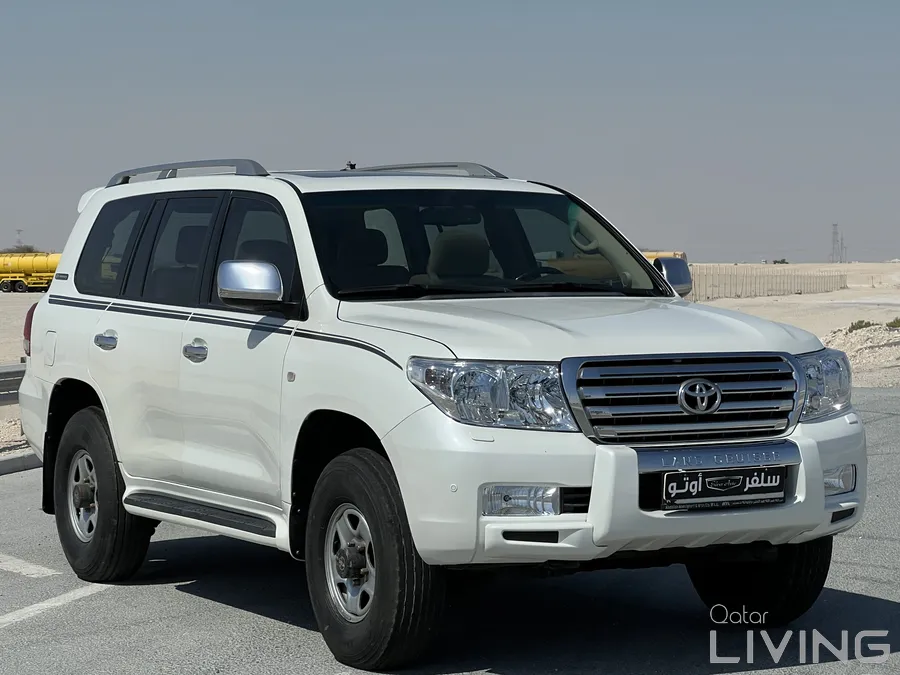 Land Cruiser VXR 2011