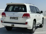 Land Cruiser VXR 2011