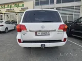 Land cruiser VXR 2015 ITS 5.7CC PERFECT CONDITION 