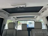 Land Rover -  LR4
