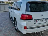 Lexus 2011 LX570/ 245700KM