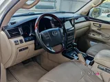 Lexus 2011 LX570/ 245700KM