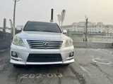 Lexus 570