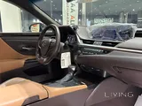 Lexus ES-350 2020