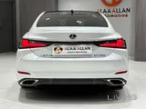 Lexus ES-350 2020