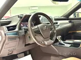 Lexus ES-350 2020