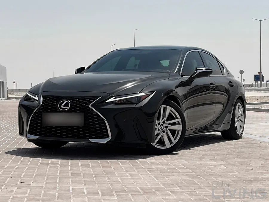 Lexus IS 300 2023