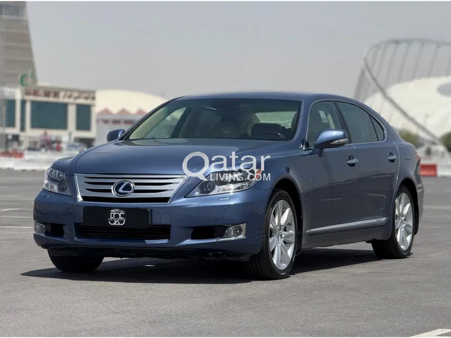 Lexus LS 600hL 2012