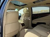 Lexus LS 600hL 2012