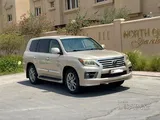 Lexus LX-570 2013