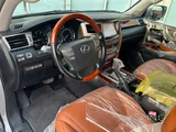 Lexus LX-570 2013