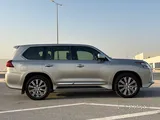 Lexus LX-570 2015