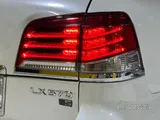 Lexus LX-570 S 2011