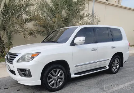 Lexus LX 570 S 2013