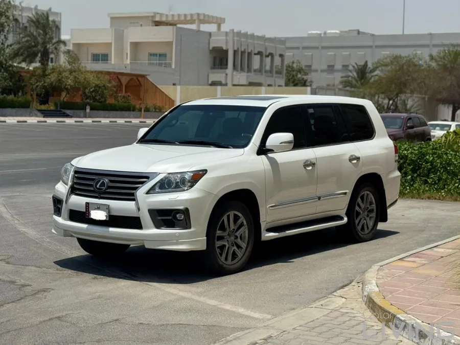 Lexus LX-570 S 2014