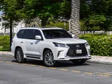 Lexus LX 570 S 2016