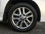 Lexus LX 570 S. Model 2012. 